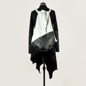 Metamorphoza White/Black Leather Backpack